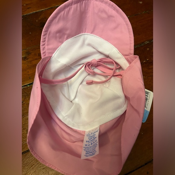 The i Play Breathable Flap Sun Protection Hat in Pink - 0-6 months - Picture 5 of 9